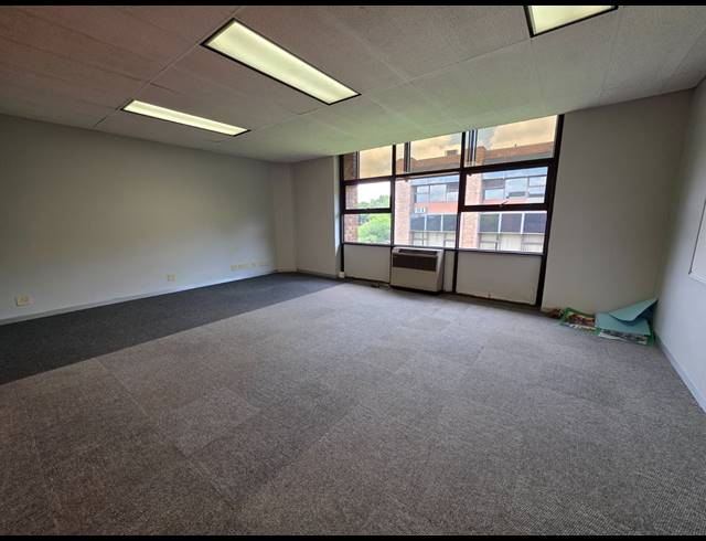 529M² OFFICE TO LET IN ORMONDE